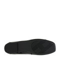 Baleriny z miękkiej skóry z kokardką z monogramem czarno-złote 97-D-950-1L