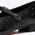 Damskie czółenka ze skóry naturalnej z drobnymi dżetami czarne 101-D-404-1