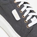 Damskie sneakersy dżinsowe na platformie ciemny szare 97-D-522-1