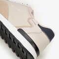 Męskie sneakersy ze skóry zamszowej beżowe 99-M-306-9