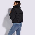 Damska kurtka oversize pikowana czarna 95-9D-105-1