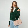 Damska torebka crossbody z futerkiem kremowa 99-4Y-218-0