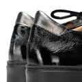 Damskie sneakersy ze skóry naturalnej w motyw panterki czarne 101-D-108-1