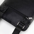 Malá crossbody taška z imitácie kože čierna 100-4P-912-1