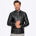 Męska kurtka z ekoskóry ze stójką prosta czarna 96-9P-150-1