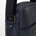 Pánska crossbody taška z ekokože s predným vreckom granátová 98-4P-513-7