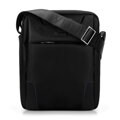 Pánska crossbody taška s ozdobným výrezom čierno-modrá 98-4P-200-11