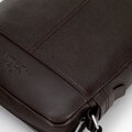 Pánska veľká kožená crossbody taška tmavohnedá 100-4U-807-4