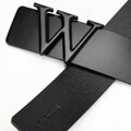 Męski pasek ze skóry z klamrą w kształt litery „W” czarny 99-8M-130-1