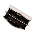 Kožená crossbody kabelka s retiazkou, krémová 100-4E-206-0