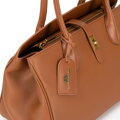 Skórzana torebka shopper z chwostem brązowa 100-4E-229-5