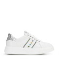 Sneakersy z imitacji skóry z ozdobami biało - srebrne 100-DP-500-G