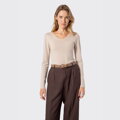 Sweter damski z wełny merino kremowy 29-99-301-0