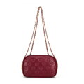 Dámska kožená crossbody na retiazke bordová 99-4E-305-3