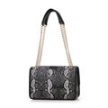 Dámska crossbody žakár na retiazke, čierna a sivá 99-4E-502-X8