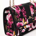 Dámska žakárová crossbody kabelka na retiazke, viacfarebná 99-4E-502-X10