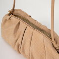 Dámska crossbody kabelka so riasením svetlobéžová 99-4Y-423-9