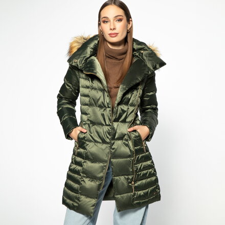 Damska kurtka puchowa z asymetrycznym zapięciem zielona 95-9D-403-Z