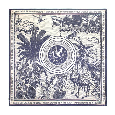 Chusta jedwabna z motywem natury granatowo - kremowa 103-7D-S02-X6