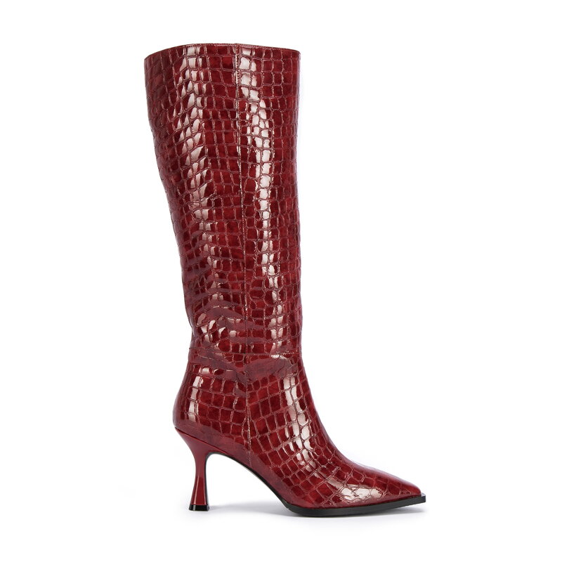 Damskie kozaki z lakierowanej skóry croco na szpilce bordowe 95-D-507-3