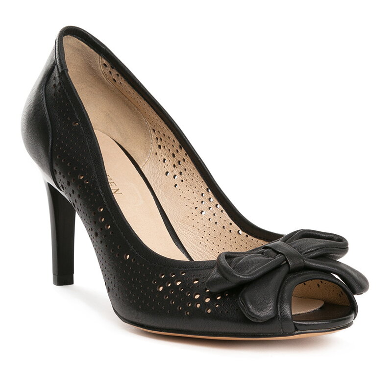 Szpilki ze skóry licowej 84-D-504-1