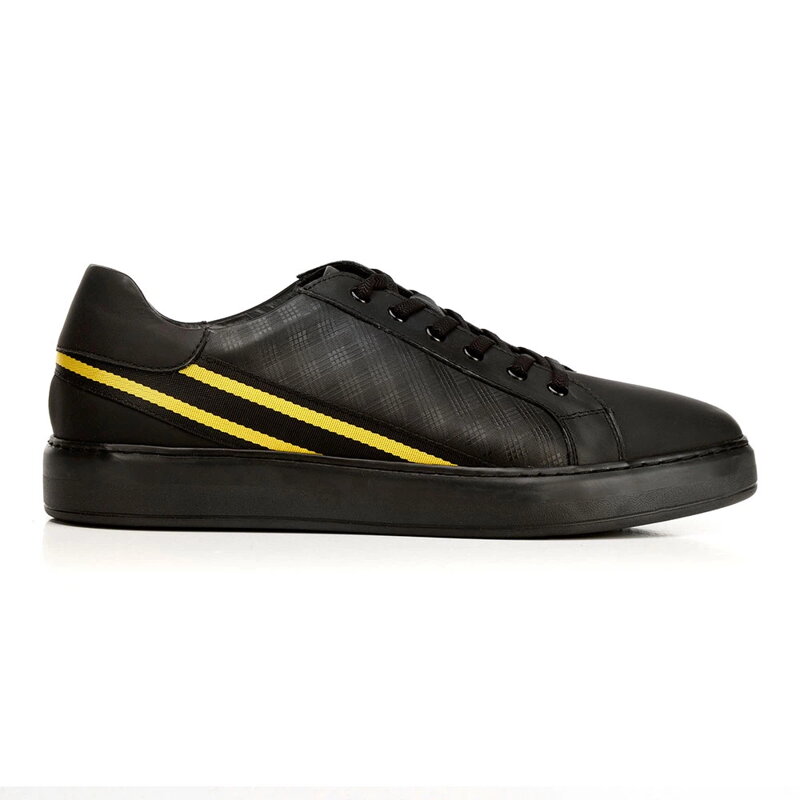 Męskie sneakersy ze skóry z kontrastowymi paskami czarno-żółte 92-M-511-1 Męskie sneakersy ze skóry z kontrastowymi paskami czarno-żółte 92-M-511-1