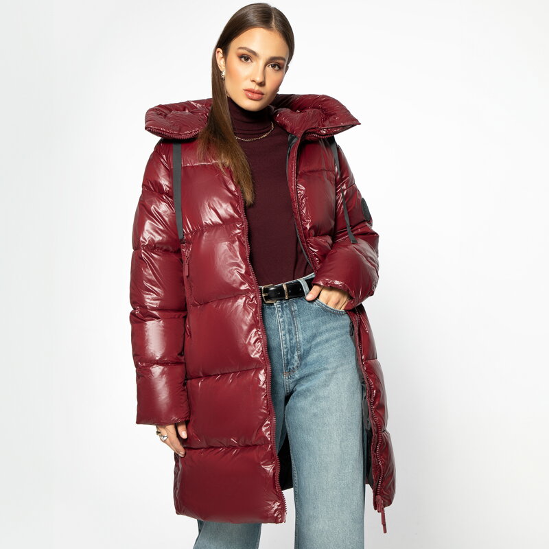 Damski płaszcz pikowany oversize czerwony 97-9D-403-3