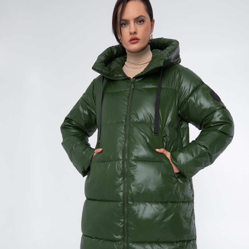 Damski płaszcz pikowany oversize zielony 97-9D-403-Z Damski płaszcz pikowany oversize zielony 97-9D-403-Z