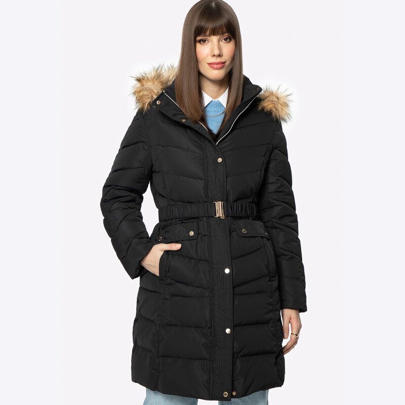 Damski płaszcz pikowany z paskiem czarny 97-9D-900-1