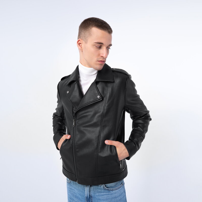 Męska ramoneska z ekoskóry z pagonami czarna 97-9P-154-1